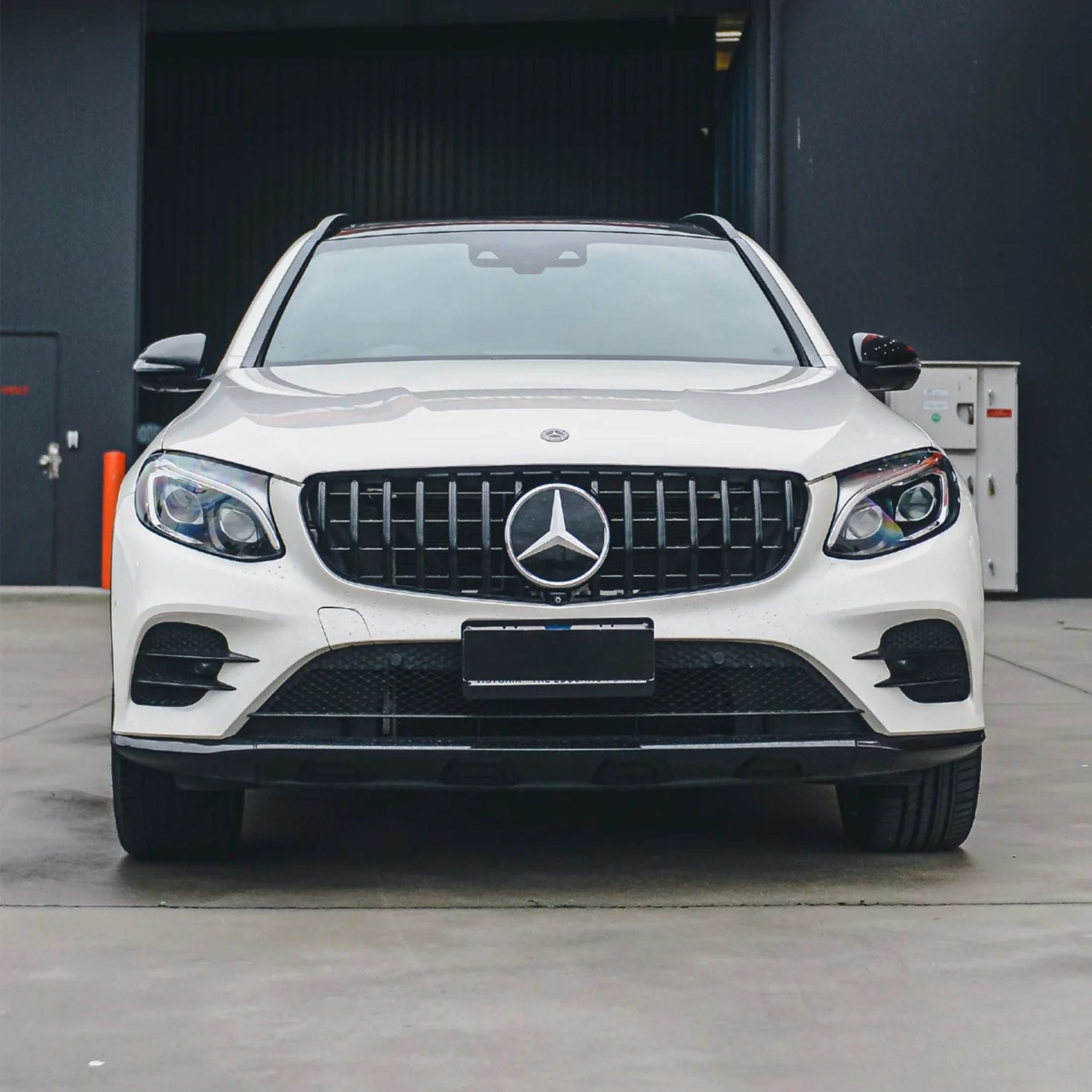 Mercedes GLC X253/C253 Gloss Black Panamericana GT Style Grill (2015-2019)