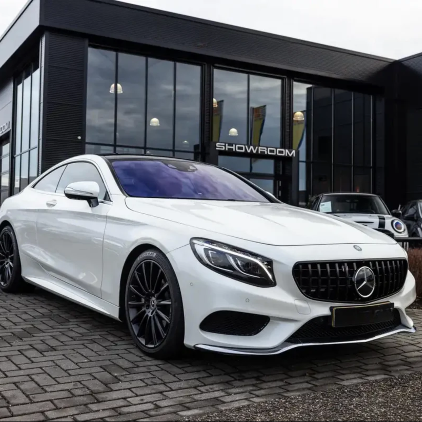 Mercedes S-Class W217/C217 Gloss Black Panamericana GT Style Grill (2013-2017)