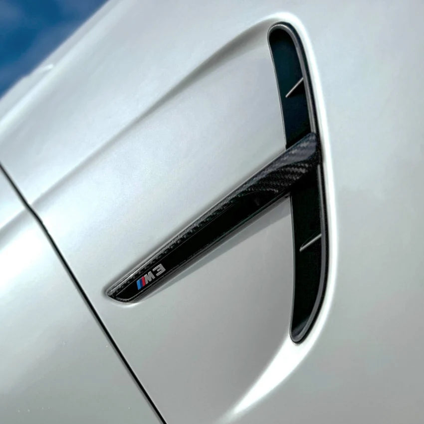 BMW M3 F80 / M4 F82 F83 Carbon Fibre Side Fender Vent Trim (2014-2019)